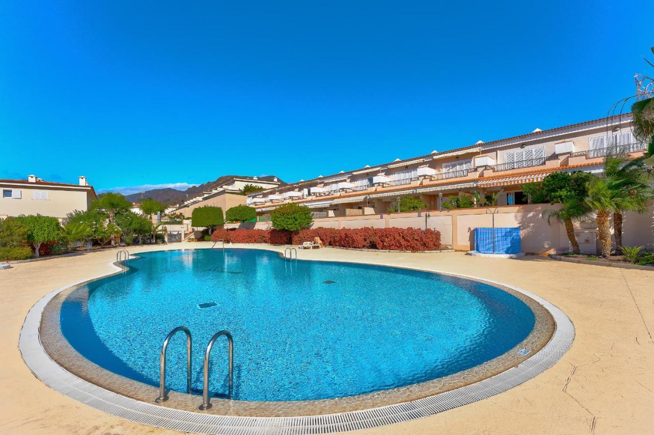 Modern Apartment With Large Terrasse, Bbq, Fast Wifi, 2 Pools 푸에르토 데 산티아고 외부 사진